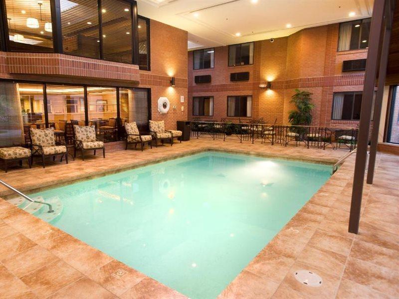 Ann Arbor Regent Hotel And Suites Экстерьер фото