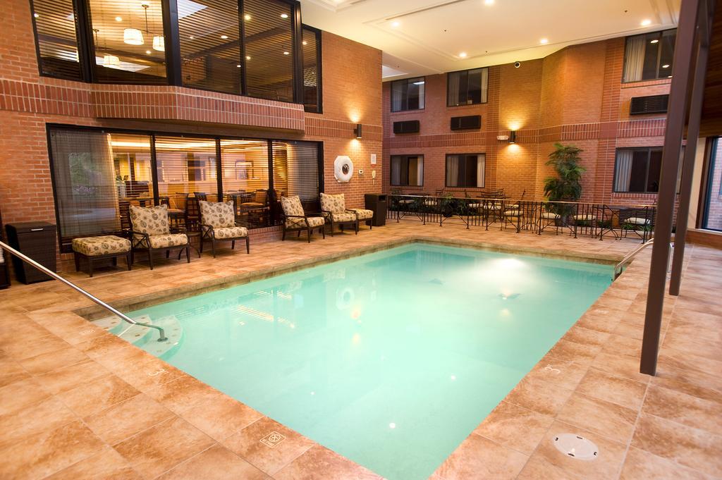 Ann Arbor Regent Hotel And Suites Экстерьер фото