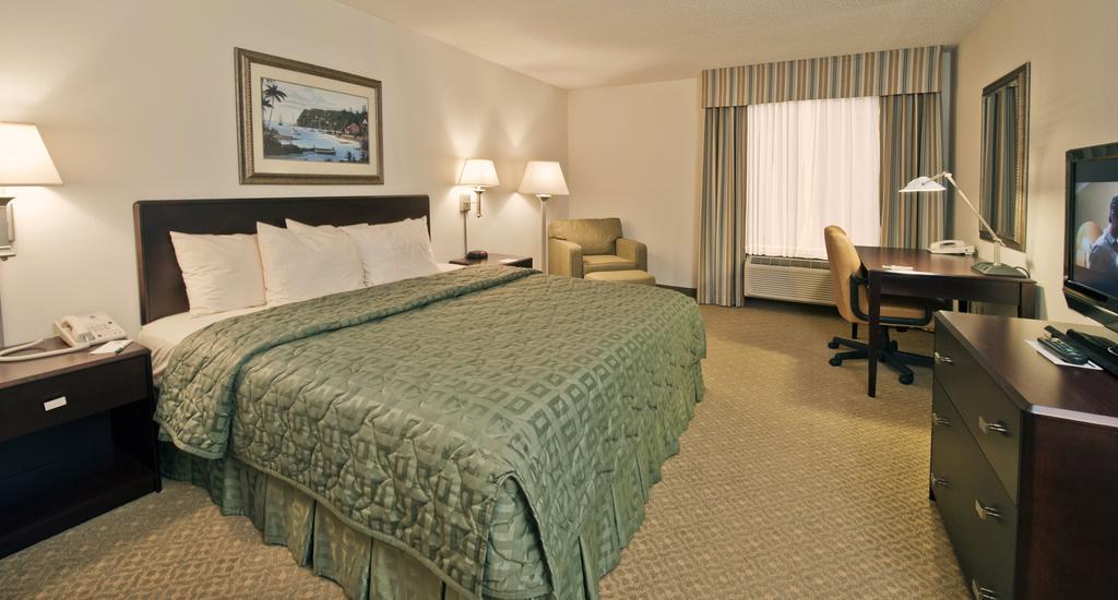 Ann Arbor Regent Hotel And Suites Экстерьер фото